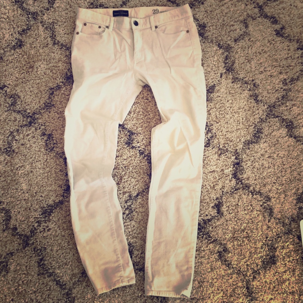 J Crew white corduroy size 29 toothpick
